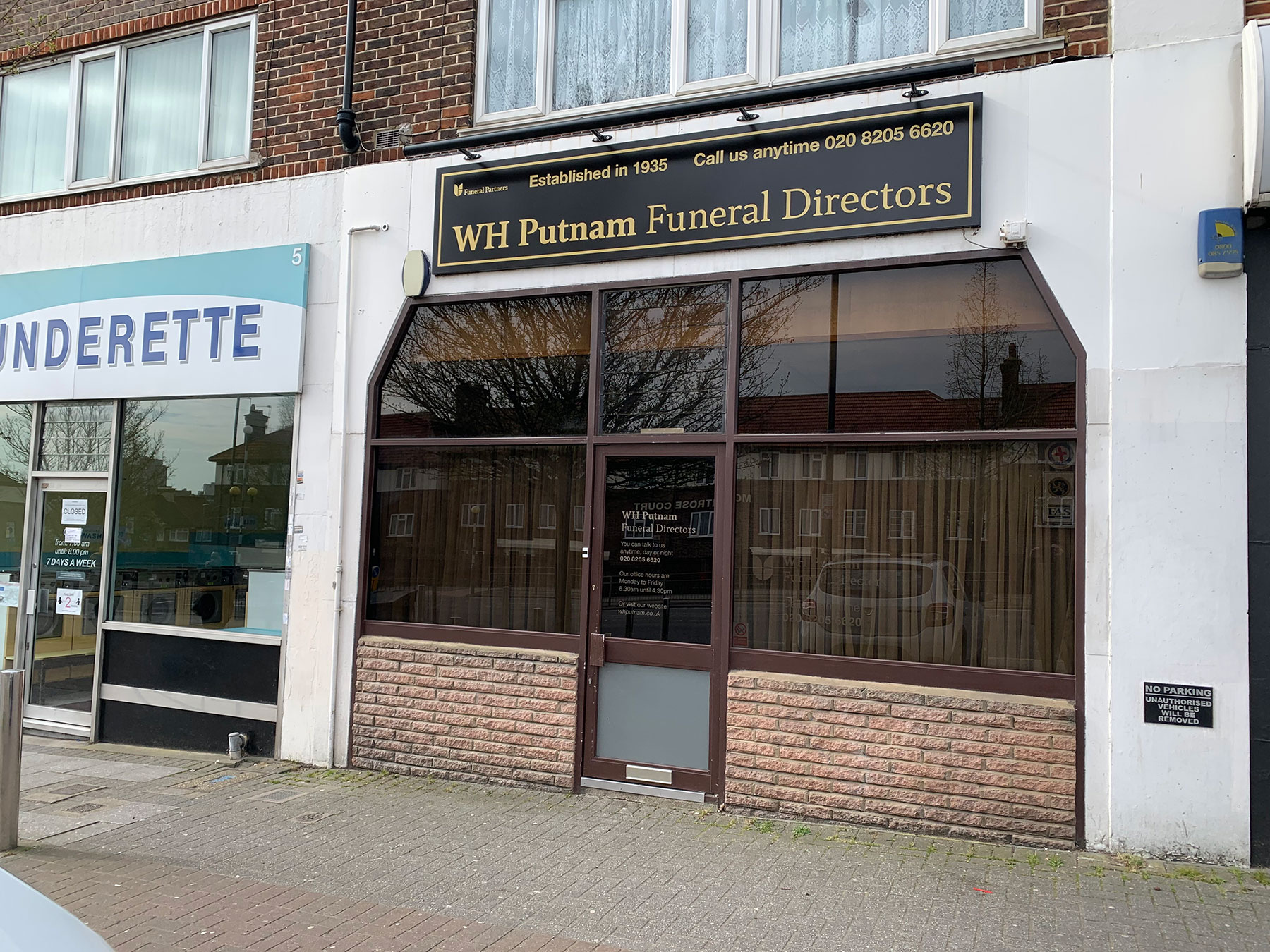 Edgware - WH Putnam Funeral Directors